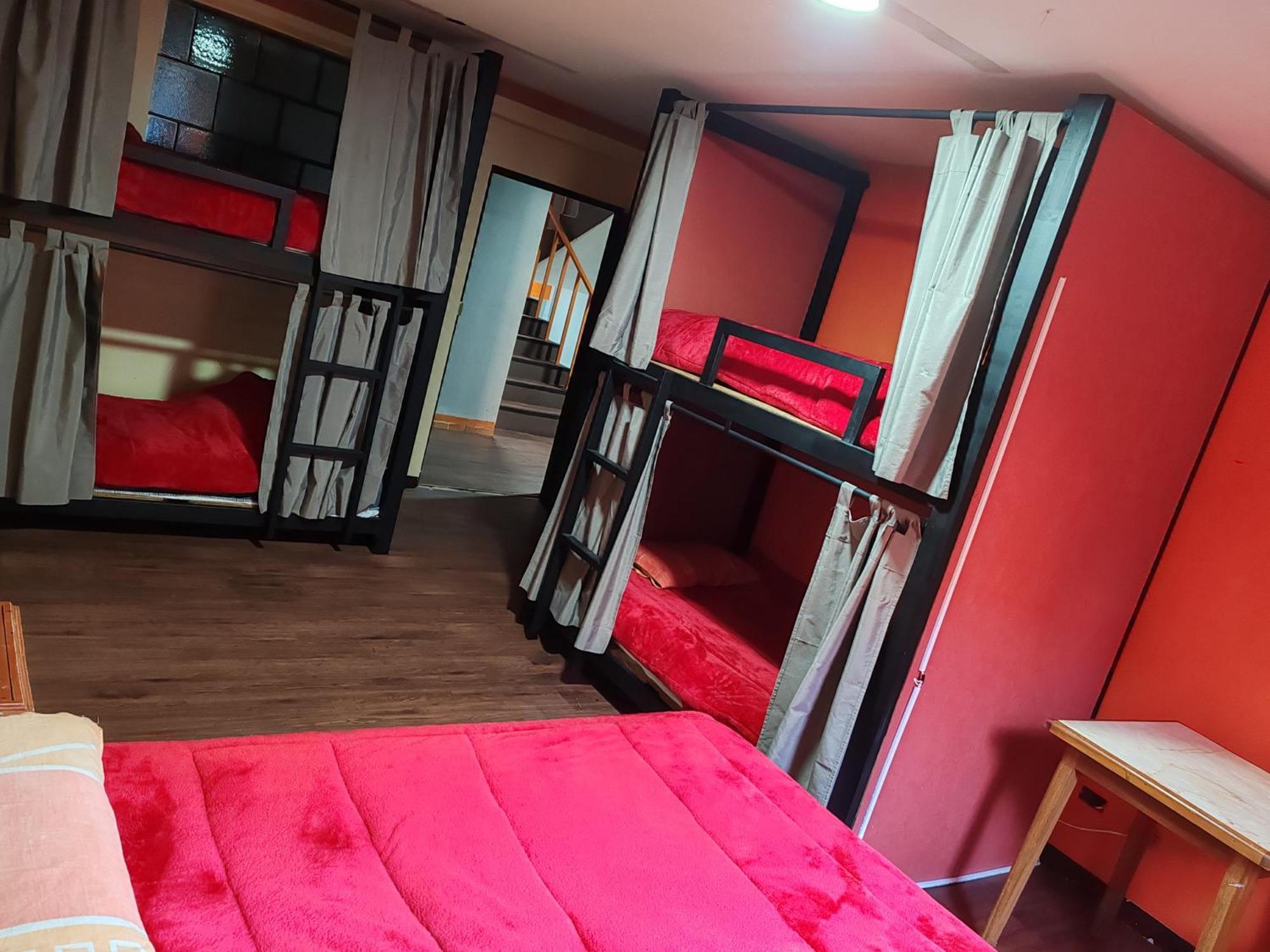 Yati Hostal La Paz Buitenkant foto
